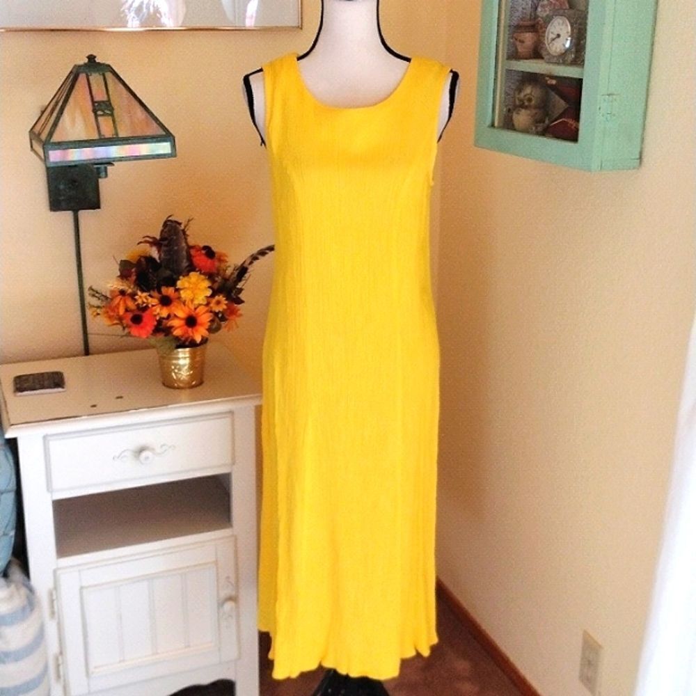 Scarlett M Bright Yellow Crinkly Dress